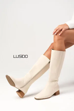 Камила Кремасти Чизми