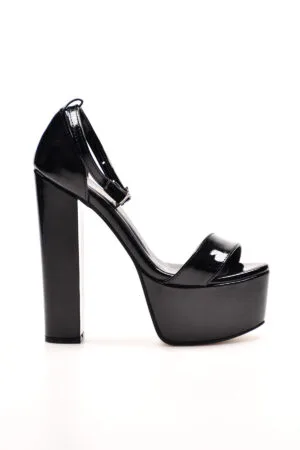 Ребека Црни Лаковани Салонки